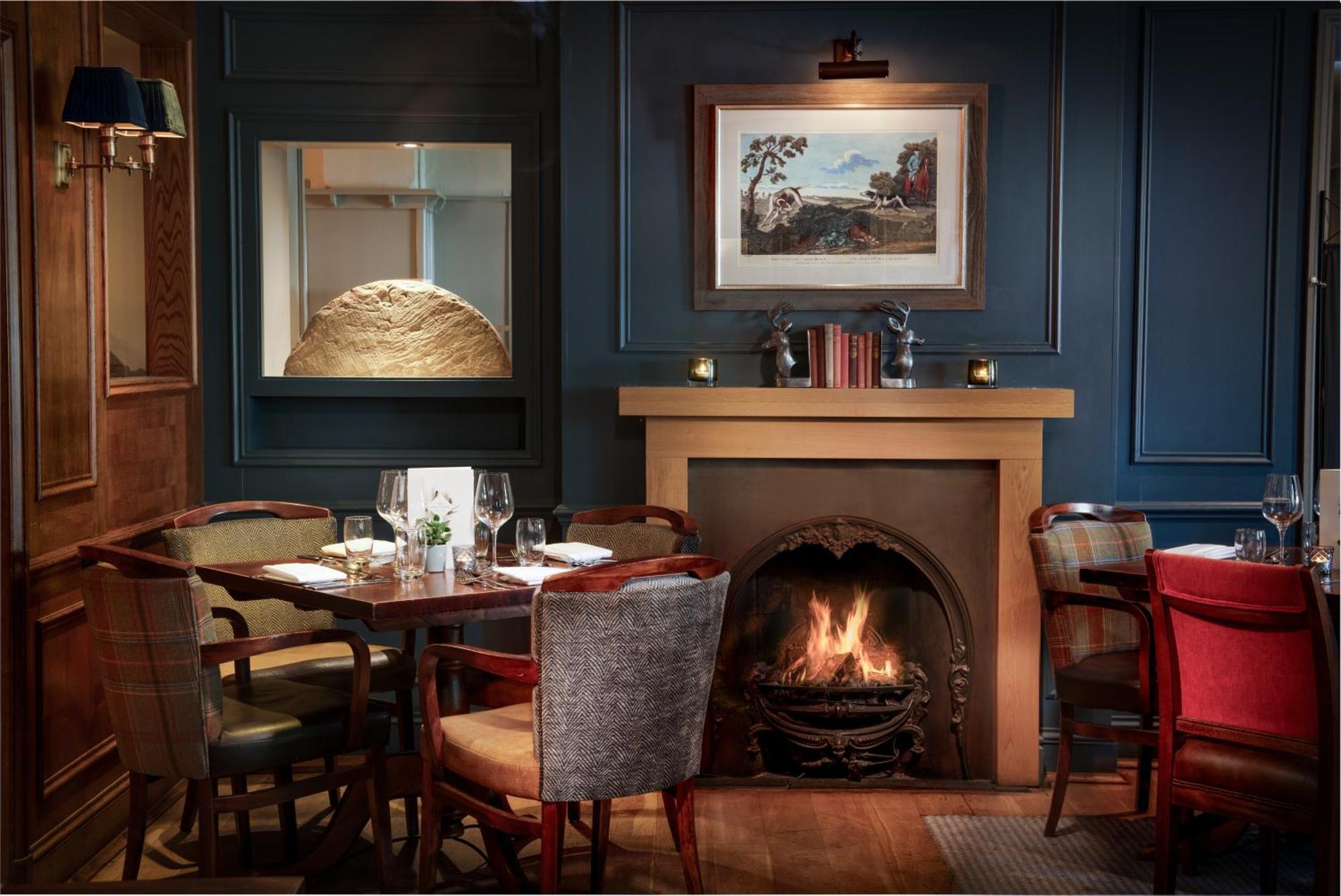 Отель The Millstone, Mellor Блэкберн Экстерьер фото The restaurant at The Old parsonage